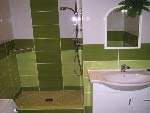 Rekonštrukcia kúpeľne prevedená z kolekcie MARAZZI Obklad Vertical verde,Vertical bianco